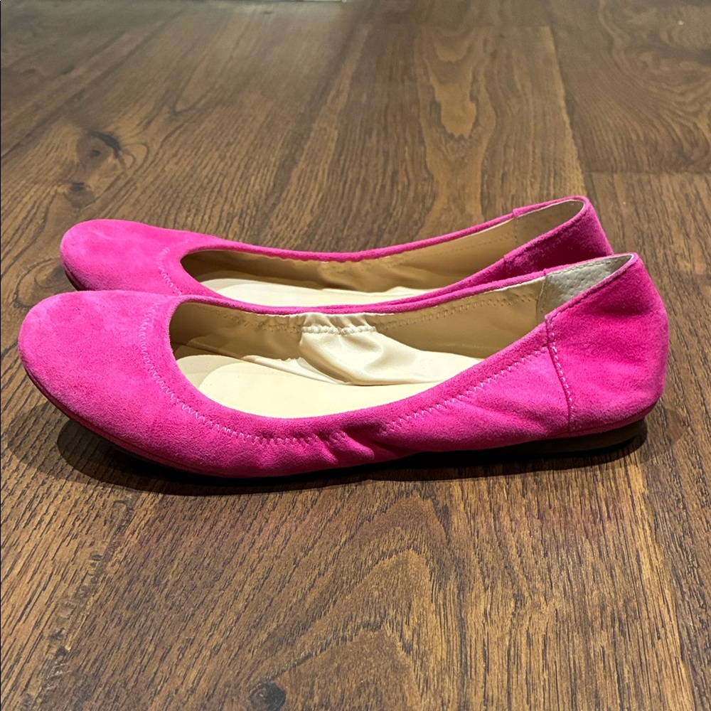 Vince Camuto Women's Pink Suede Flats - Picture 2 of 6